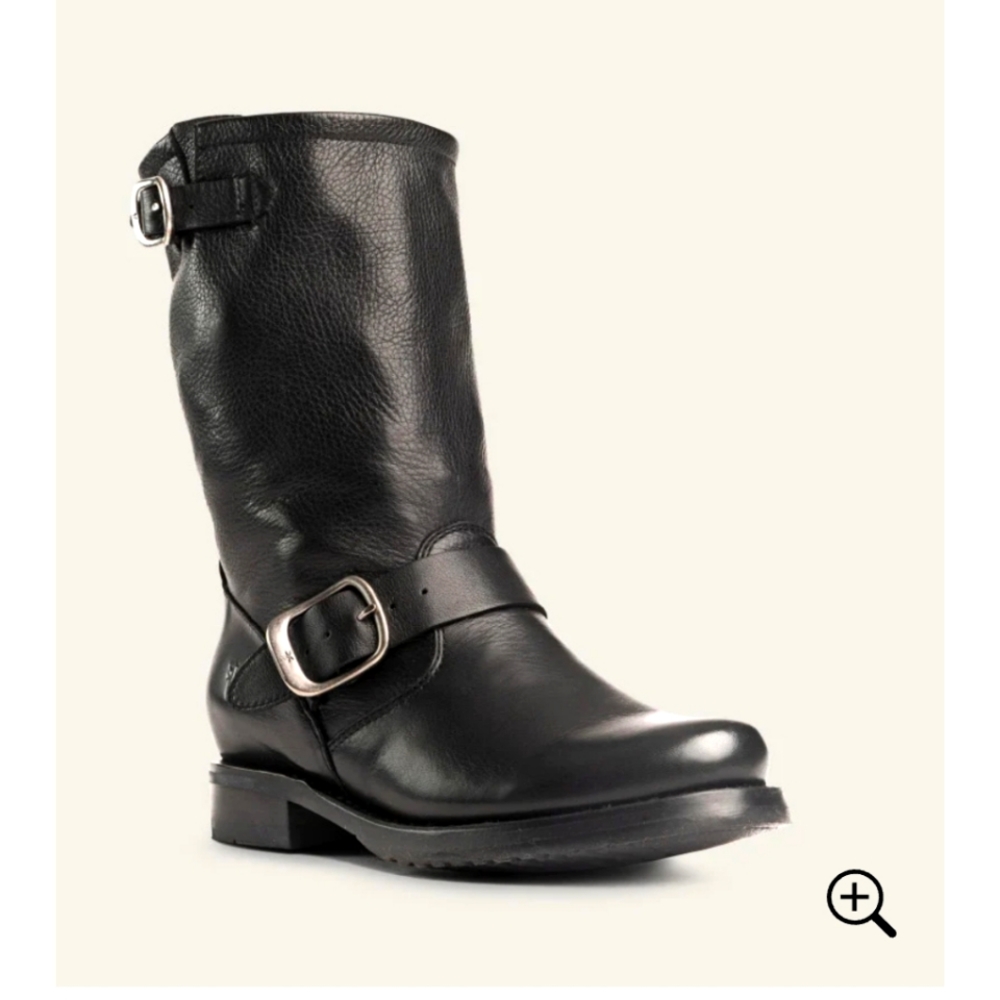 NWT FRYE WOMEN VERONICA SHORT BOOTS Black, size 10